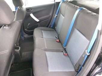 PEUGEOT 208 1,2i LIKE - 8