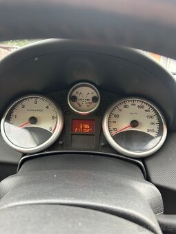 Peugeot 207 sw 1.6hdi - 8