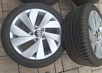 VW sada 4x alu kola 7,5Jx17 H2 + letní pneu Nexen 225/45 R17 - 8