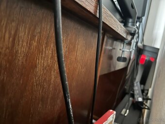 Starožitný psací stůl - 8