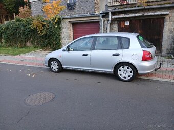 HONDA CIVIC 1.6i  rok 2004 STK 12/2026 velmi pěkný stav - 8