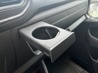 RENALT 2,3 MASTER původ ČR, plná výbava, DPH - 8