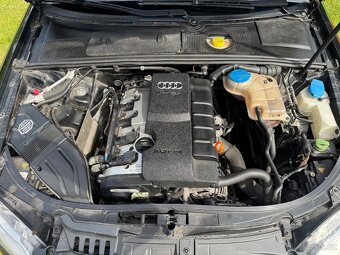 Audi a4 8E 2.0 tfsi - 8