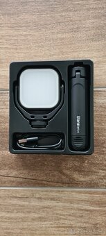 LED světlo na focení a natáčení s mini tripodem Vijim - 8