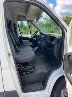 PEUGEOT BOXER 2,2 L1H1 10/2011 - 8
