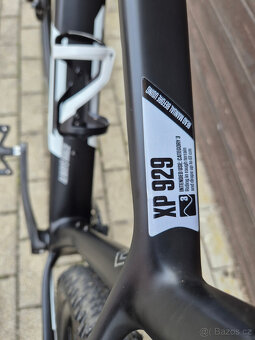 Horské kolo Superior XP 929 / Matte Black/White / 29 - 8