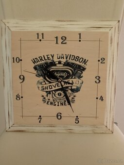 Nástenné hodiny moto - 8