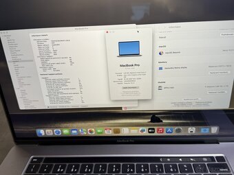 Macbook Pro 16" 2019 / I7 / 16GB / 2TB / Space gray - 8