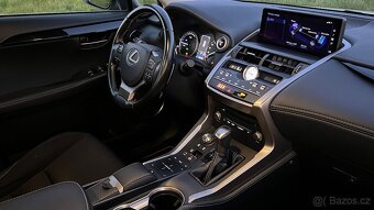 Lexus NX300h Hybrid m.2021 Perleť Navi Kamera Automat - 8