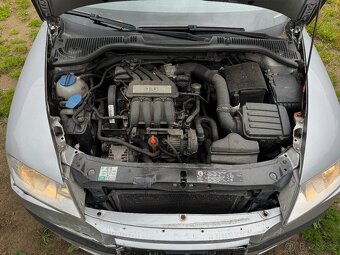 Škoda Octavia 2 combi, 1.6 MPI, r.v. 2010, bourané - 8
