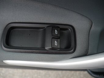 Ford Fiesta 1.6 TDCI , 70 kW nafta, 2011 - 8