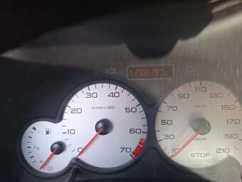 Peugeot 206, 1,1 2004 - 8