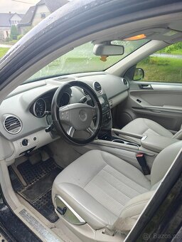 Prodám pěkný Mercedes ML320 CDI, W164, 4x4, r.v. 2007, tažné - 8