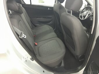 Hyundai i20 1,2 75 - 8