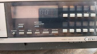 Staré retro video Hitachi VHS - 8