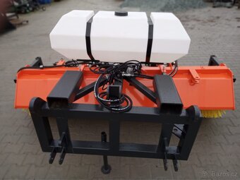 Zametací zařízení 2,4 m , zametač - 8