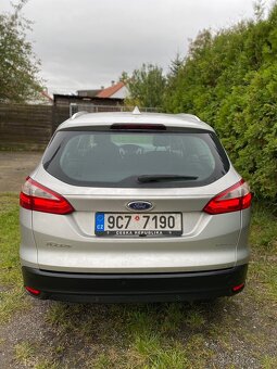 Ford Focus kombi 1.6 TDCI 85kw rok 2011 STK 09/2027 původ ČR - 8