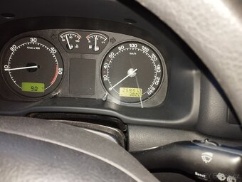 Octavia 1.9 tdi - 8