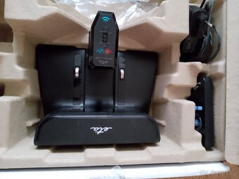 Robotický vysavač ETA na náhradní díly - 8