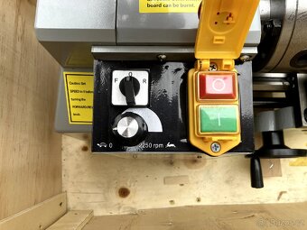 Soustruh na kov 550W, 230V, 350mm - 8