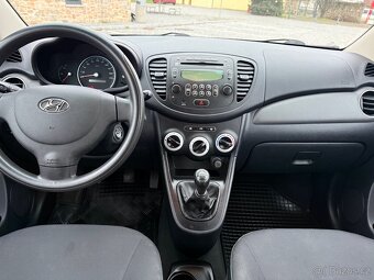 Hyundai i10 1.1 49kW 2009 - 8