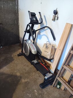 Elipticky trenazer - 8