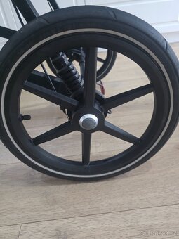 Thule Glide 2 - 8