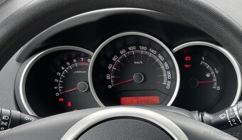 Kia Venga 1,4i 65000KM - 8