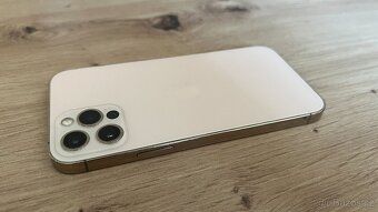 Apple iPhone 12 Pro 128GB, příslušenství, 5900Kč - 8