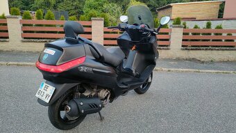 Piaggio Xevo 125 - 8