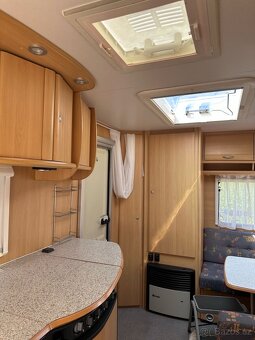 Dethleffs Camper 440 v top stavu - 8