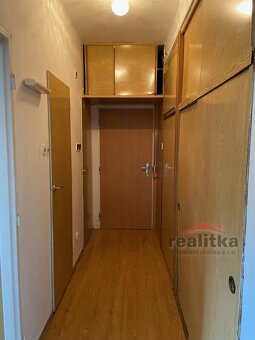 Prodej bytu 3+1 s balkonem, 61 m2, ul. Gen. Sochora, Ostrava - 8