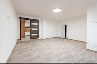 Byt 2+1 64m² - 8