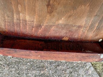 2 x stará bílá dřevěná židle - cena za kus - 8