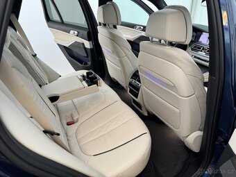 BMW X5, M50d CZ 1-Maj SkyLounge - 8