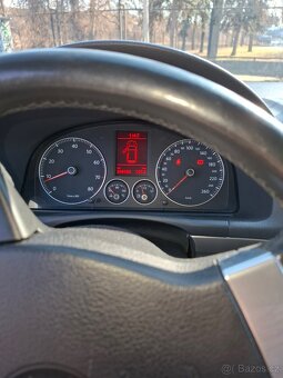 Touran 2007 1.4 TSI 103 kW - 8