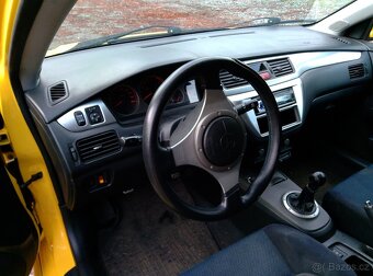 Mitsubishi Lancer EVO VII - 8