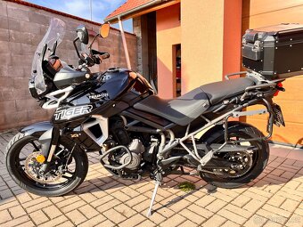 Triumph Tiger 800 XRx - 8