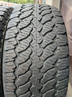 zimní pneu 255/60 r18 - 8