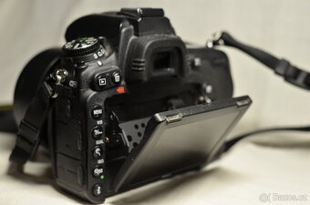 Nikon D750 , 2x baterie - 8