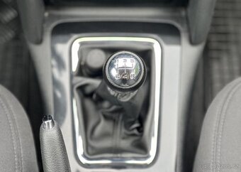 Peugeot 407 1.8i 16v KOUPENO V ČR. 1.MAJ. manuál 92 kw - 8