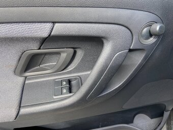 Škoda Fabia 1.2 i Klima, 8xPneu, ESP - 8