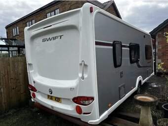 Swift Conqueror 530 - 8