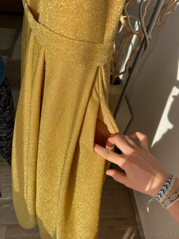 Plesové (maturitní) šaty (zlaté s flitry, vel. M) - 8