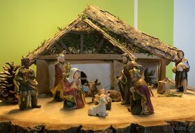 Ručně dělané dřevěné Betlémy s figurkami - 8