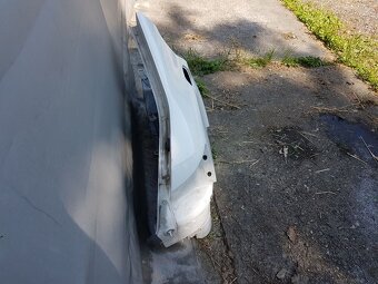 Výřez karoserie, PZ blatník Škoda Octavia III sedan 5E0 - 8