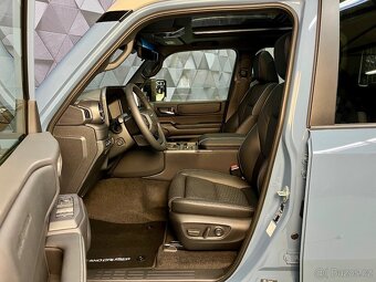 Toyota Land Cruiser LC250 2,8D First Edition zaruka 5 let - 8