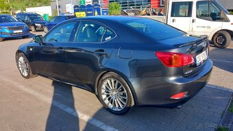 Lexus IS 250 F-Sport (2011) - 8