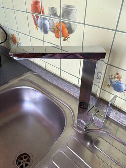Prodám kuchyňskou linku včetně spotřebičů - nová nižší cena - 8