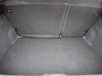 PEUGEOT 208 1,2 PURETECH,GARANCE KM - 8